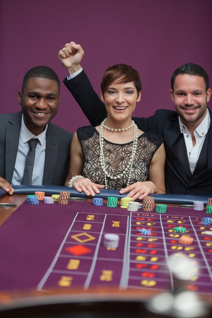 Pengguna menikmati hiburan casino dan sports dengan pendekatan bertanggung jawab